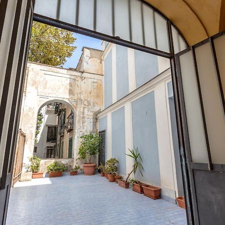 Dietro San Domenico Apartment Палермо Екстериор снимка