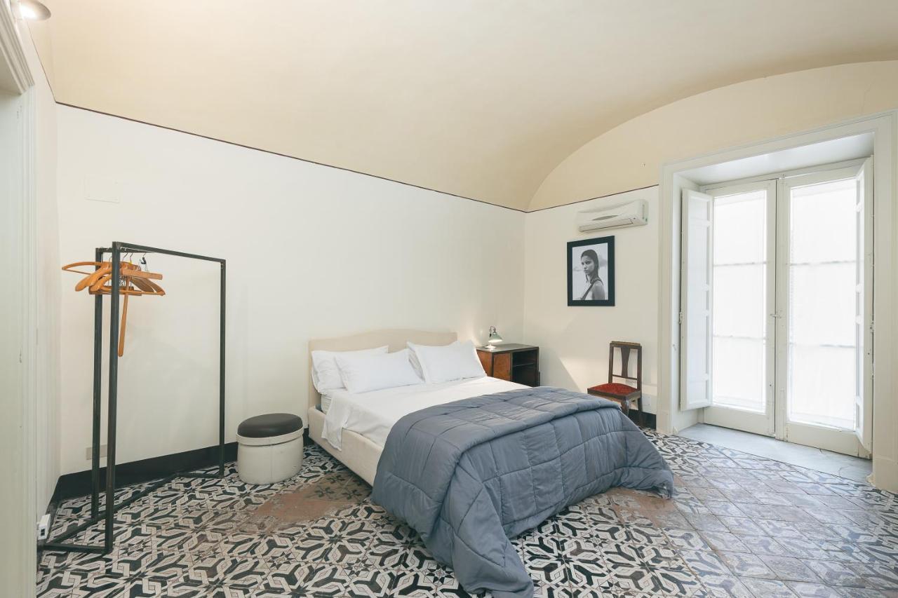 Dietro San Domenico Apartment Палермо Екстериор снимка