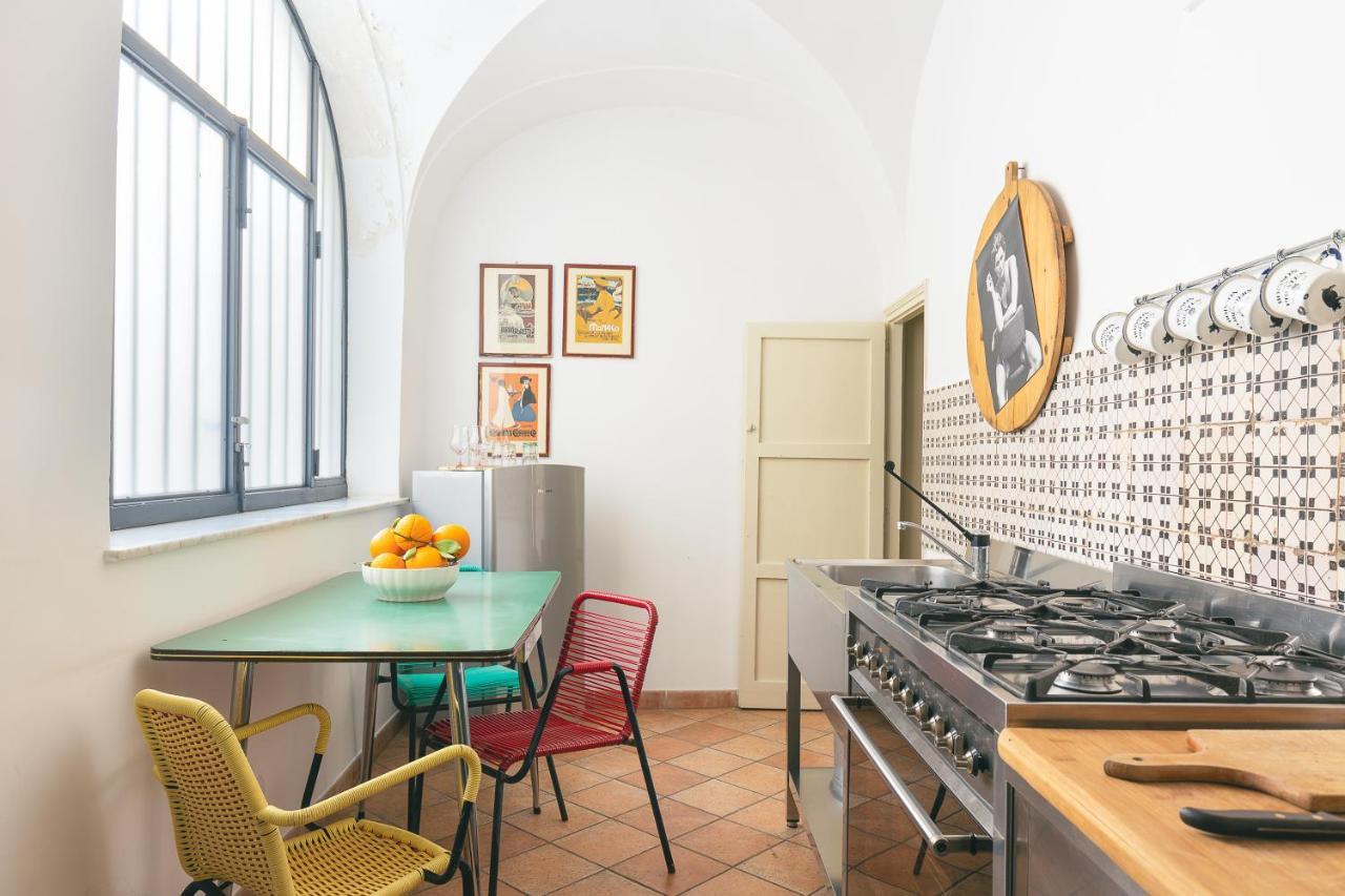 Dietro San Domenico Apartment Палермо Екстериор снимка
